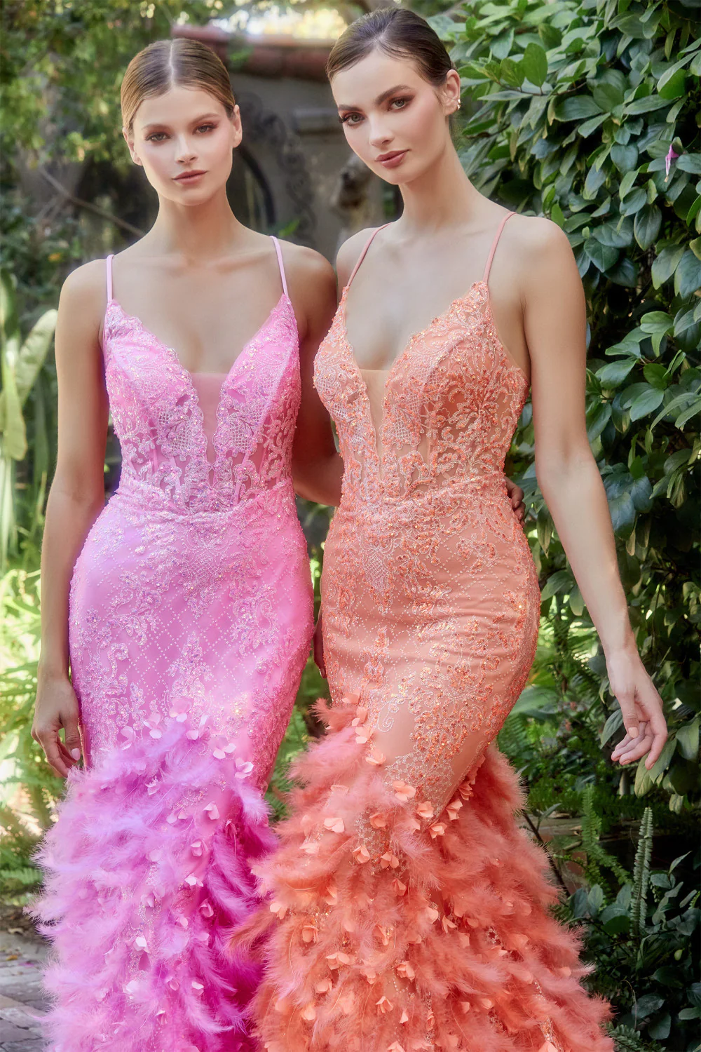 Vestido de sirena con detalle de plumas de A&L A1116 - Imagen 7