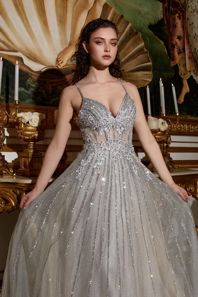 Vestido de gala de línea A con detalle de encaje CD994 de Ladivine - Imagen 3
